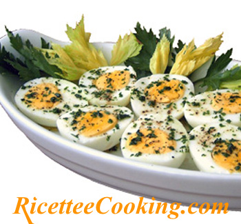 Uova sode al prezzemolo